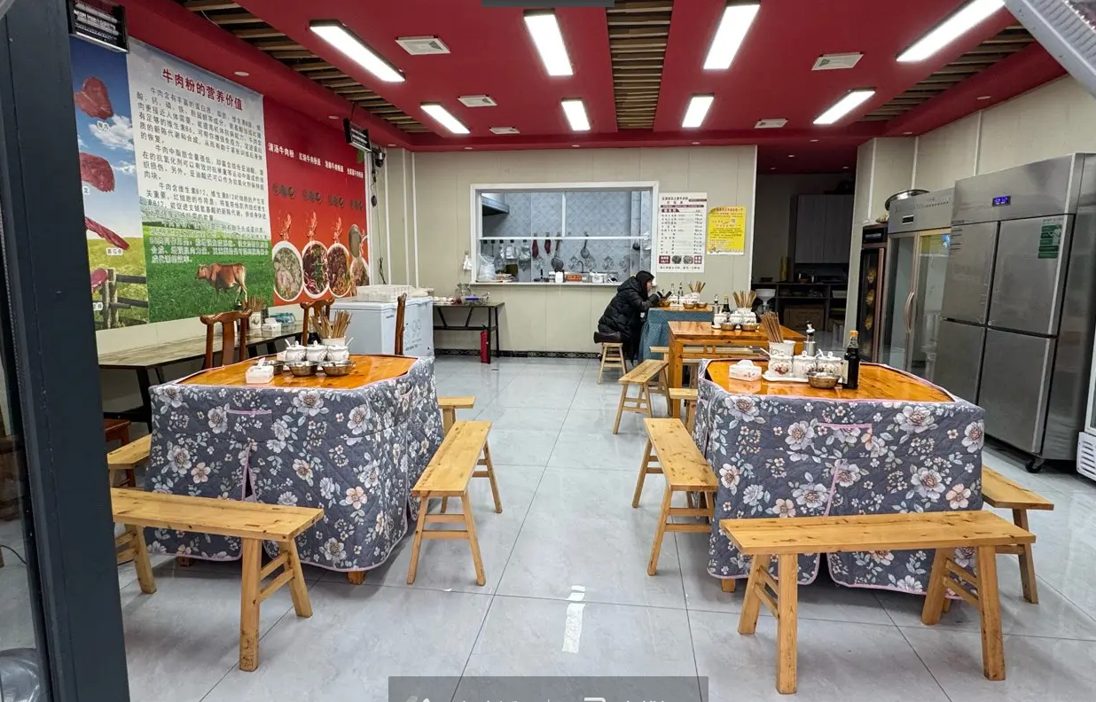 (转让)车站旁边，隔壁美食街，隔壁夜市街