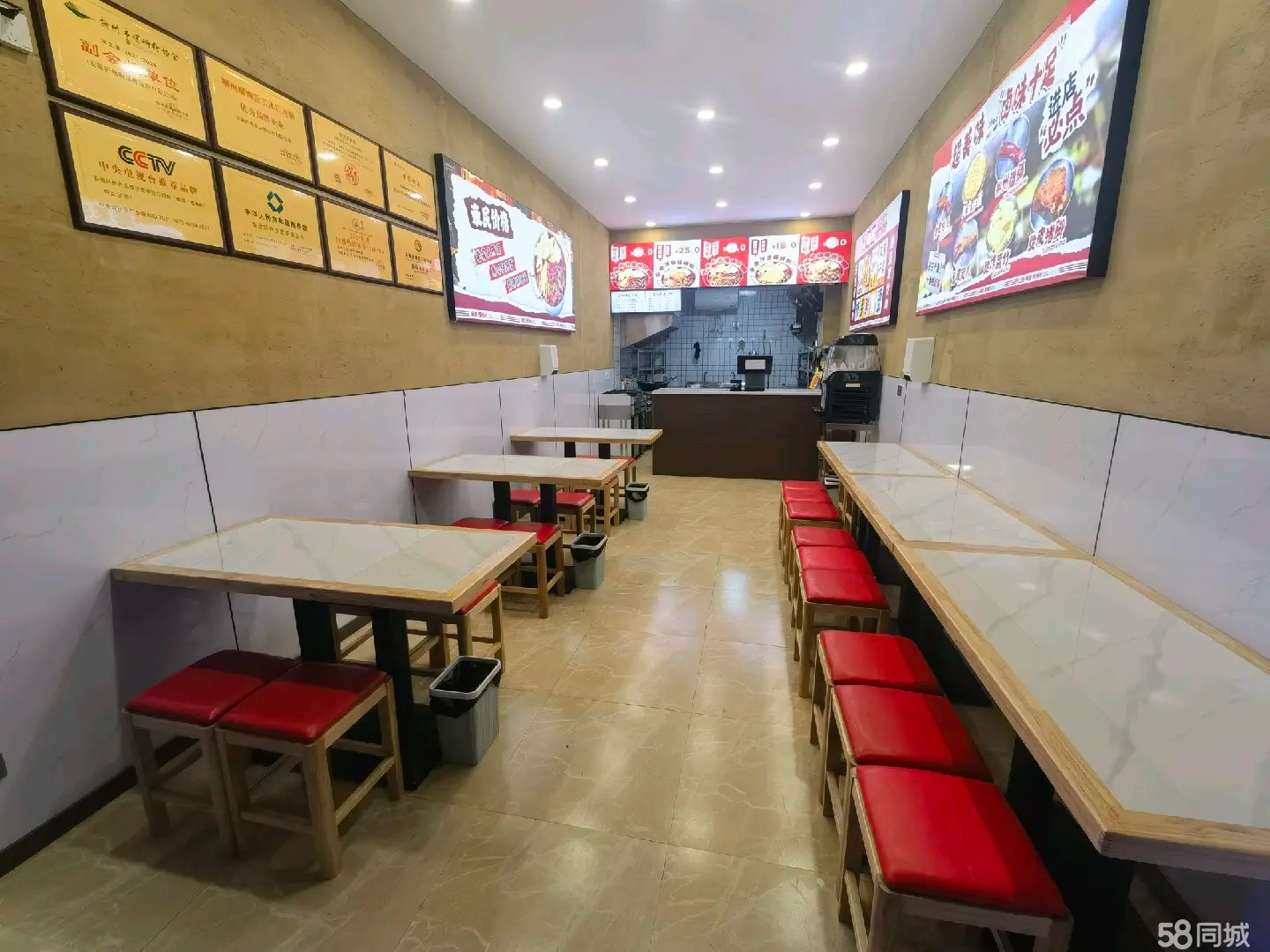 （转让）临街门店，人流量大，价格不贵