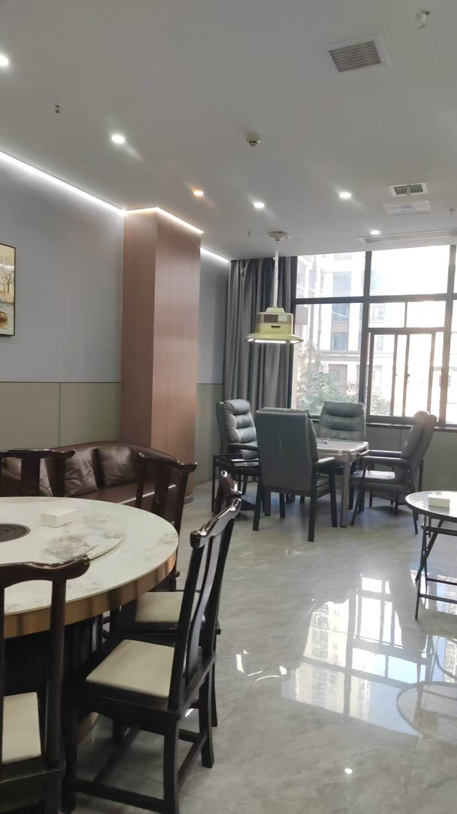 仁怀商业中心地段休闲咖啡厅整体转让