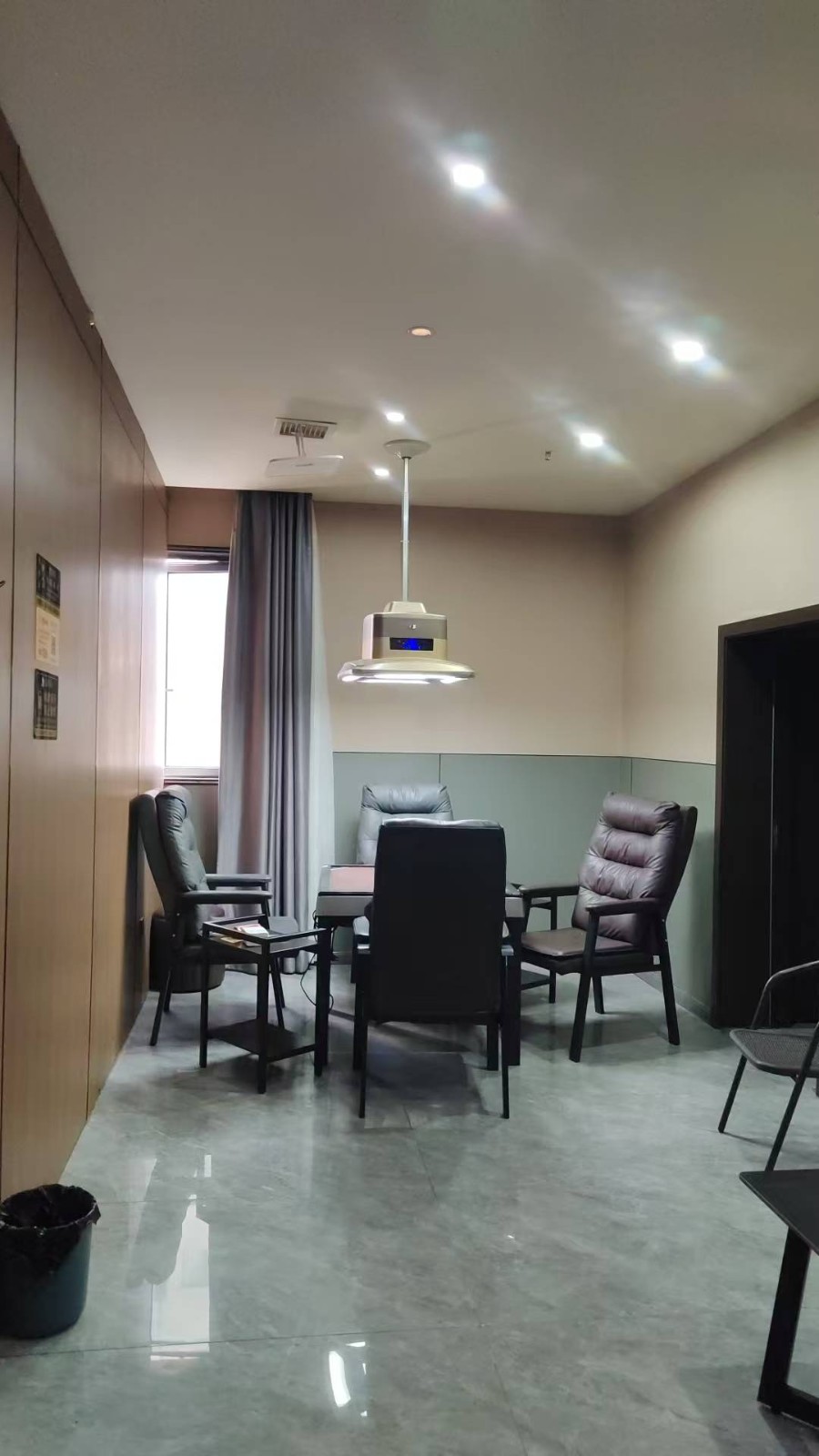 仁怀商业中心地段休闲咖啡厅整体转让