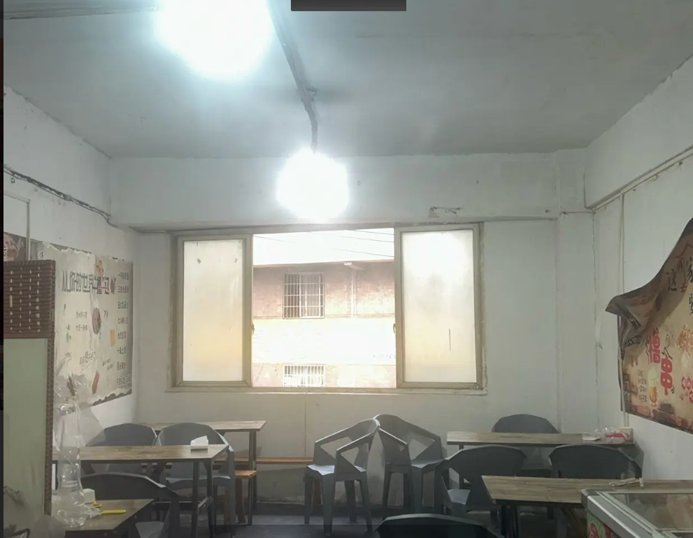 (转让)夜宵最佳之地，临街好铺!烧烤店低价转让性价比高