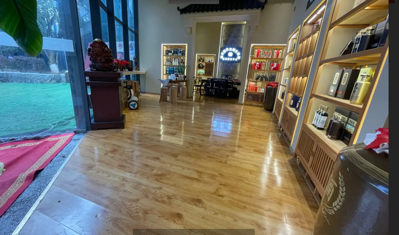 (转让)交通便利、停车方便、营商环境好、商业办公区、租金不高