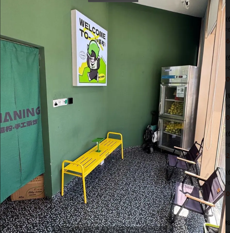 (转让)思乐为步行街大门头旺铺转让