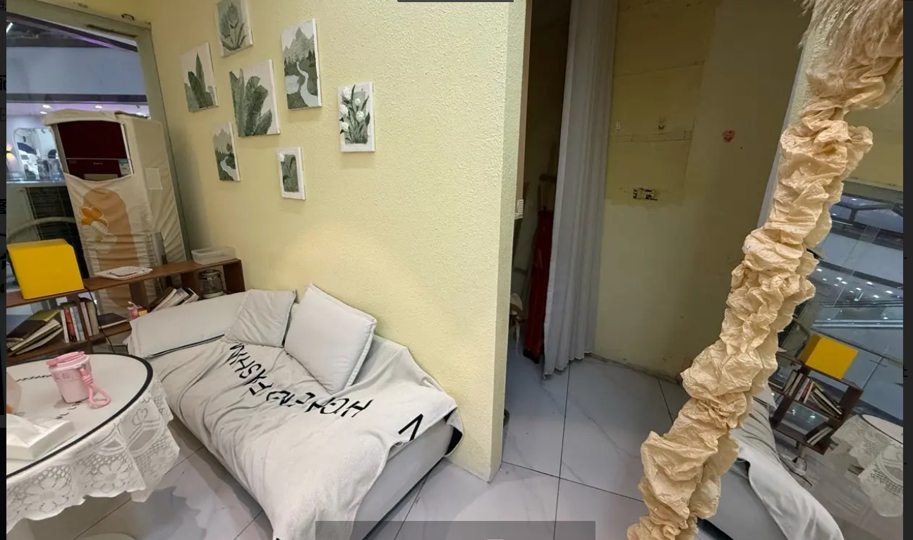 (转让)国贸外围5楼电影院旁边