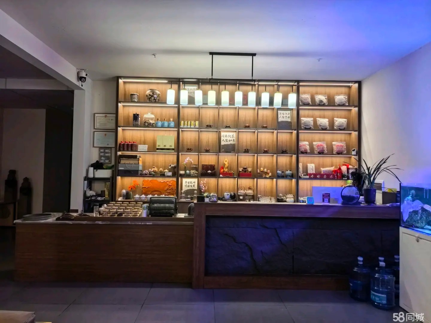 南白兴茂财富小区门口大型茶楼转让