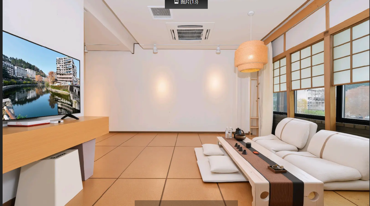 (转让)就在遵义会址旁边，全新装修，位置好