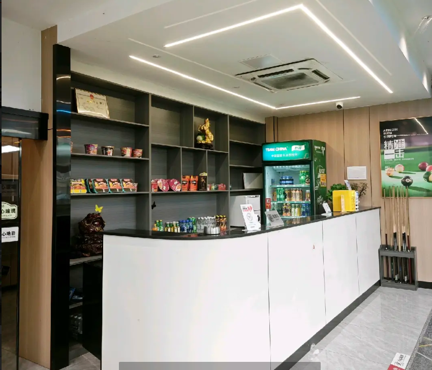 (转让)位置好店面新，