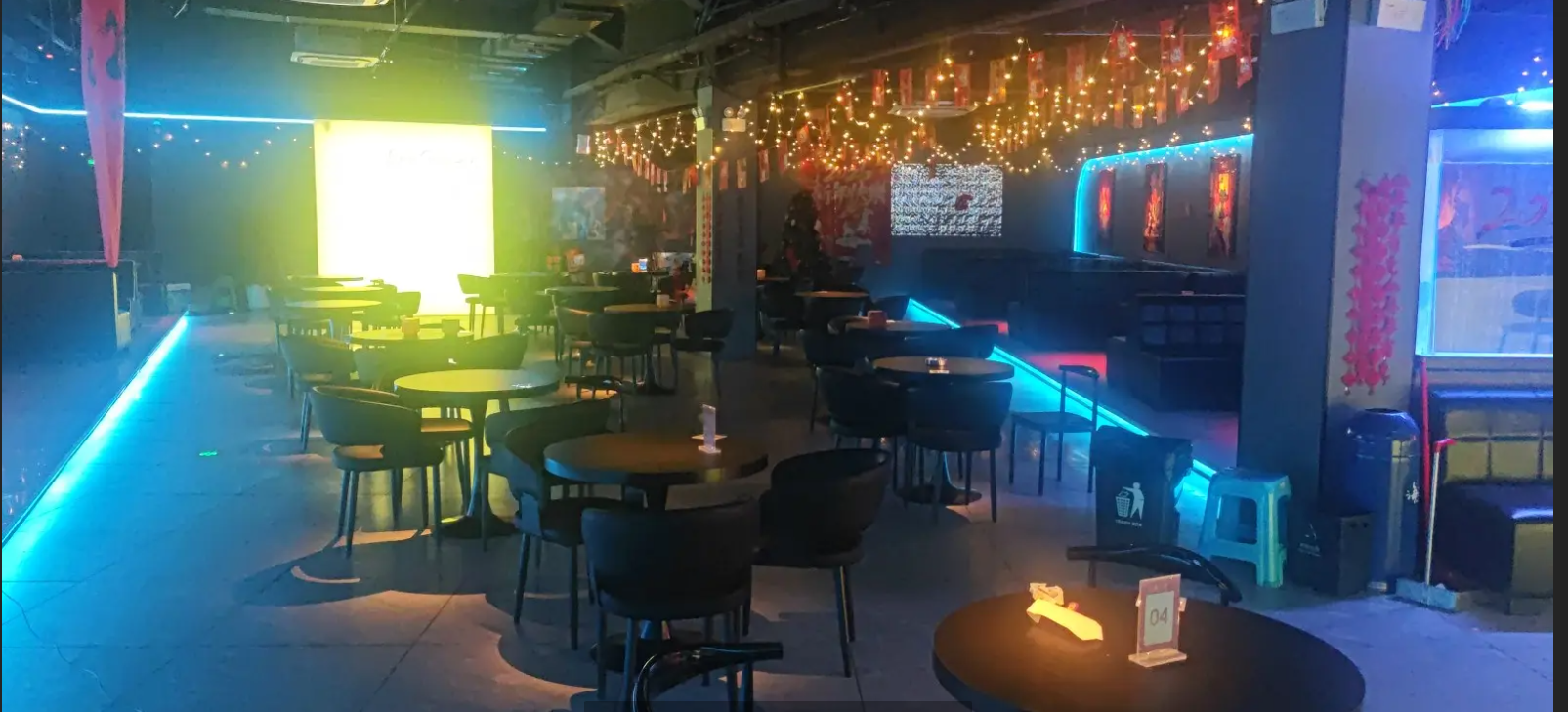 (转让)网红街海桃里音乐酒吧转让价格可谈