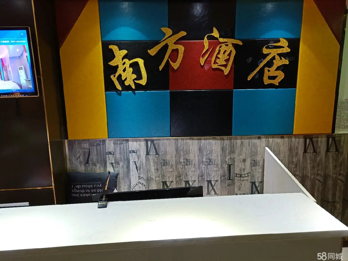 （转让）位于繁华商业街和景观公园旁，房型超好，转让承包均可