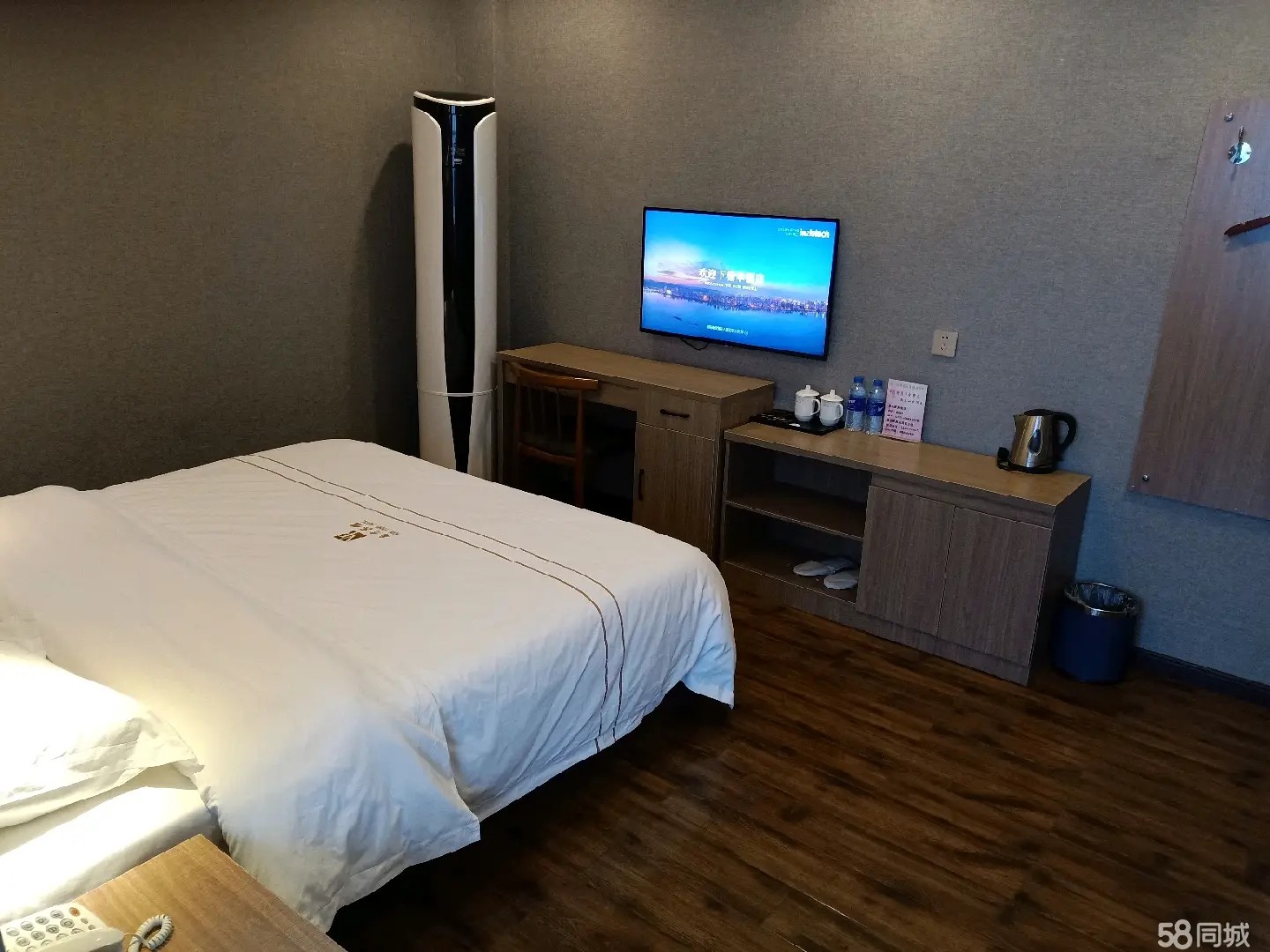 （转让）位于繁华商业街和景观公园旁，房型超好，转让承包均可