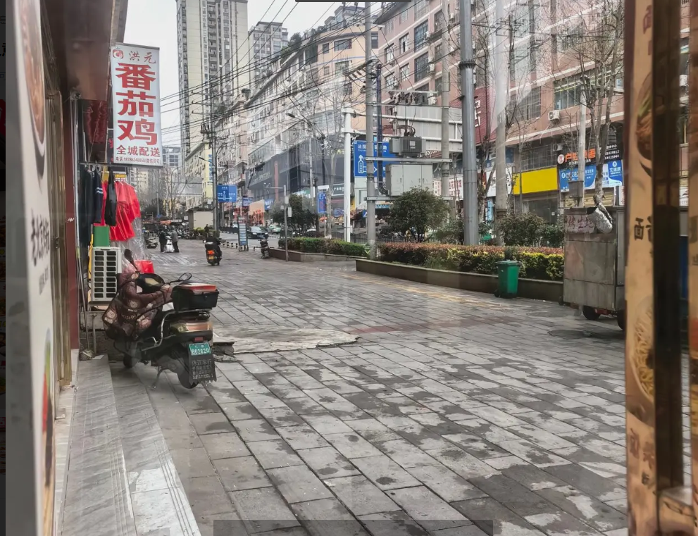 (转让)因合伙人意见不合，只转房租，房租便宜不用装修