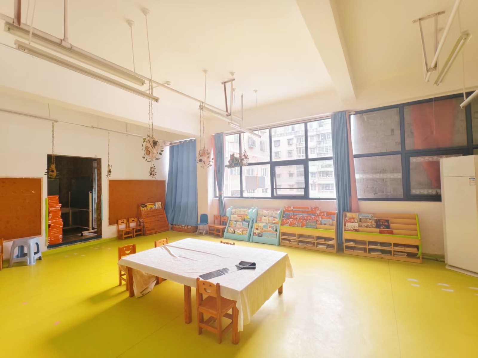 独栋建筑幼儿园一千多平方带生源转让