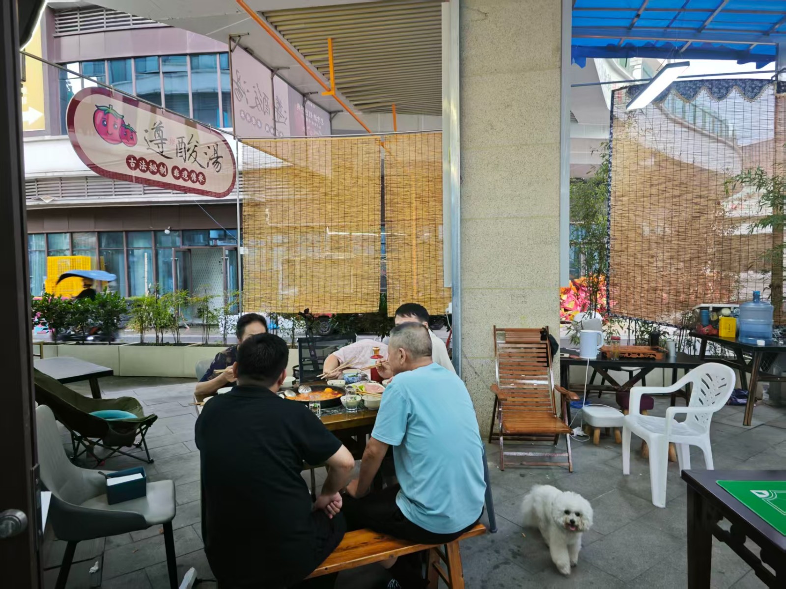 新蒲十米长门头外摆区域大早餐店带火锅店一体转让
