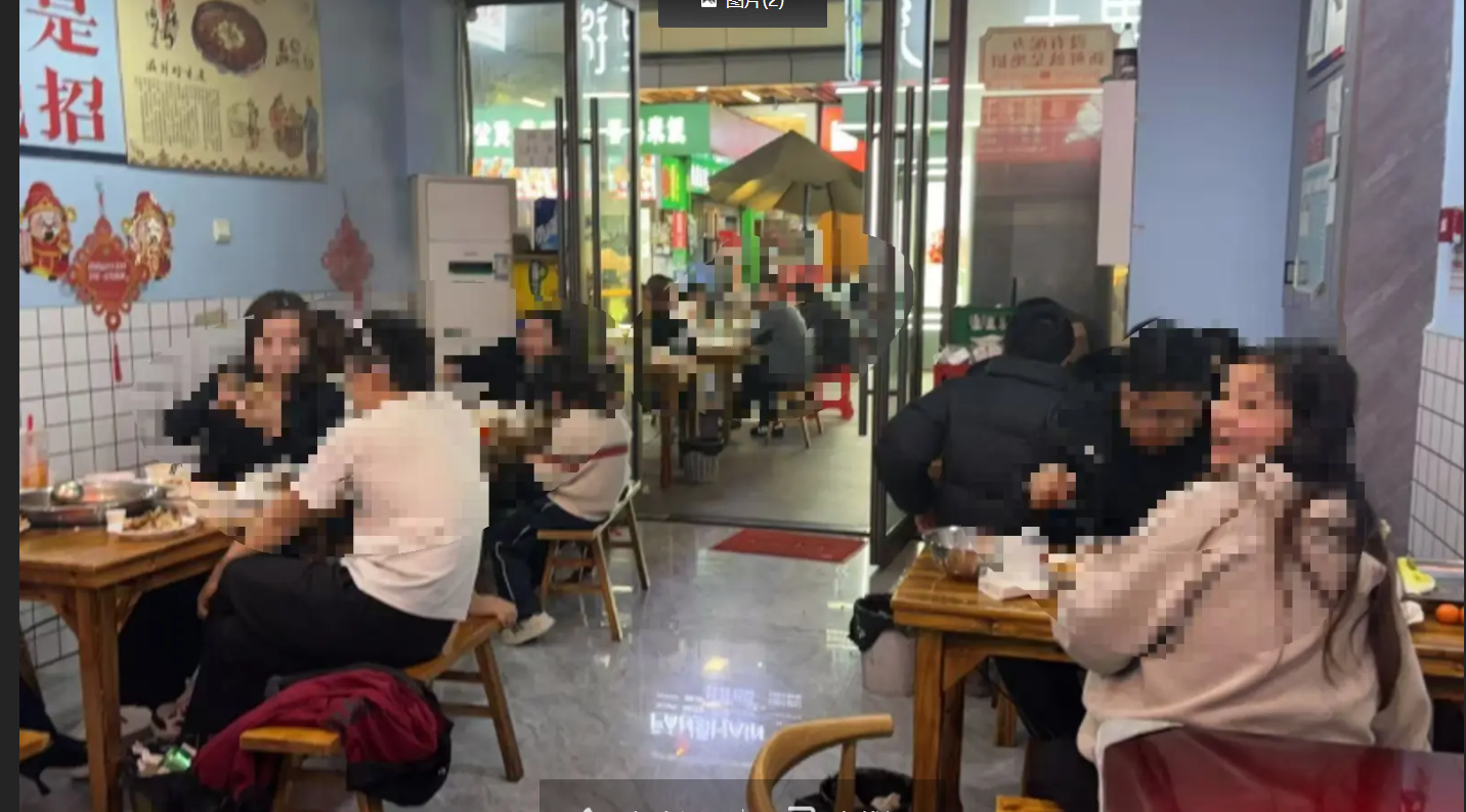 (转让)吾悦广场步行街一楼适合服装餐饮美容美发